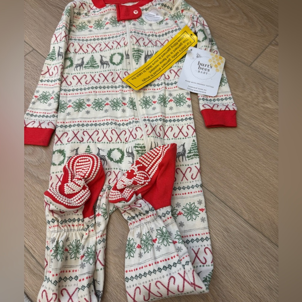 Burt's Bees Festive Cream and Red Baby Footie